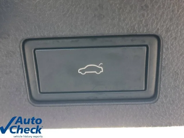 2023 Volkswagen Arteon 2.0T SEL R-Line photo 11