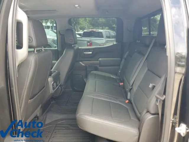 2021 GMC Sierra 1500 SLT photo 12