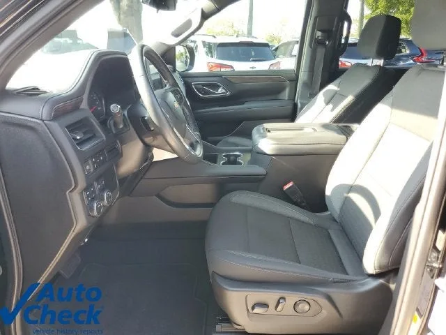 2024 Chevrolet Suburban LS photo 17