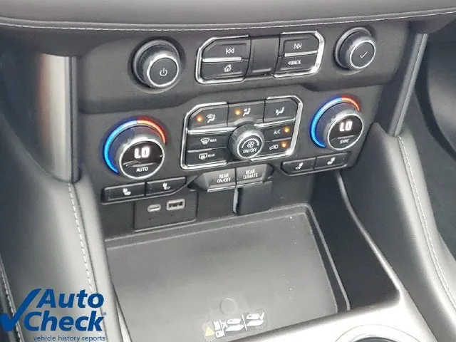 2022 Chevrolet Tahoe LT photo 27
