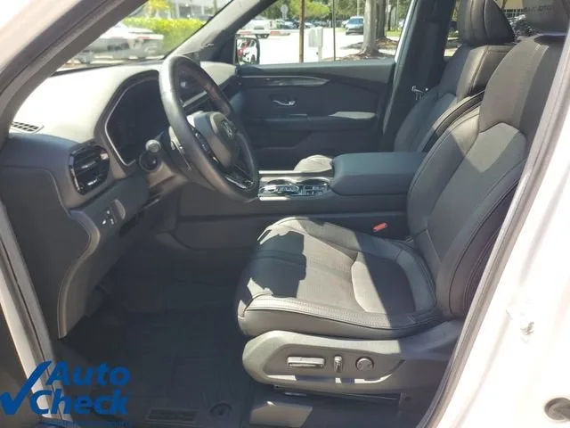 2025 Honda Pilot Black Edition photo 21