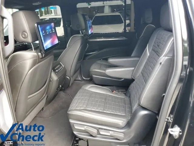 2025 Cadillac Escalade ESV Escalade-V ESV photo 15