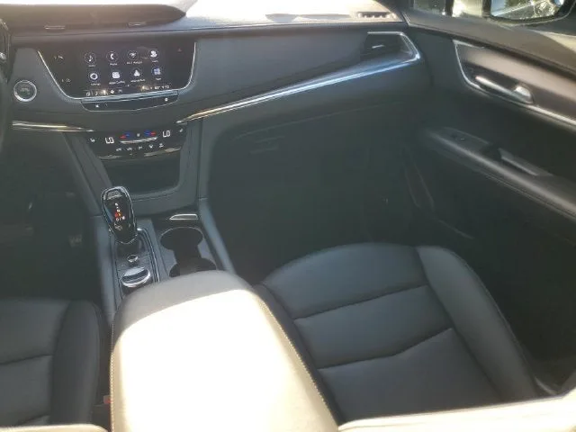 2023 Cadillac XT5 FWD Luxury photo 16