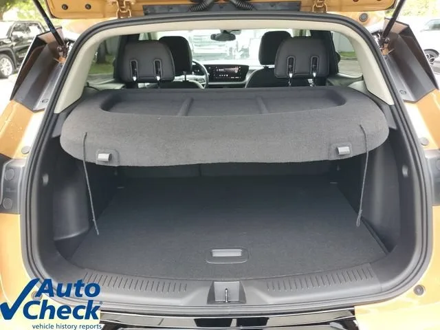 2024 Buick Encore GX Sport Touring photo 11