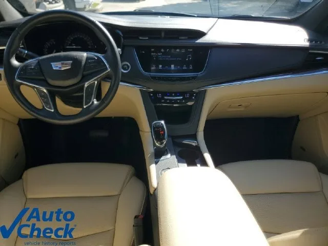 2018 Cadillac XT5 Premium Luxury FWD photo 13