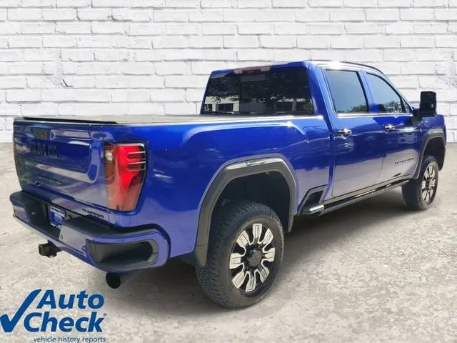 2025 GMC Sierra 2500 HD Denali photo 4