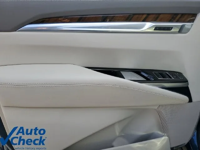 2025 Cadillac Escalade ESV Sport Platinum photo 22
