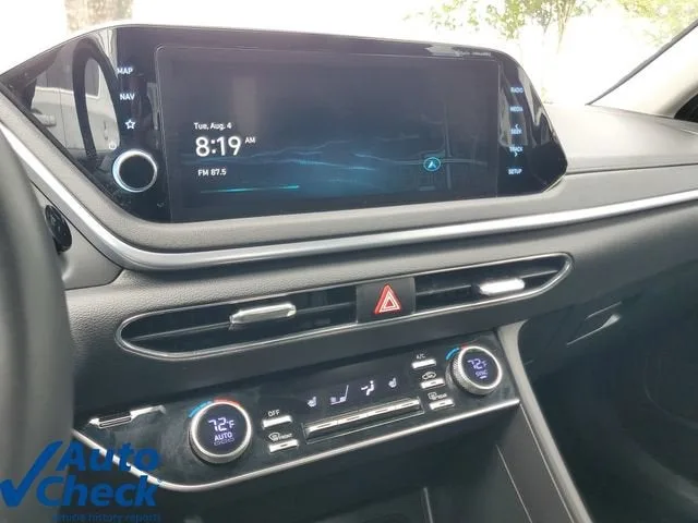 2023 Hyundai Sonata SEL photo 24