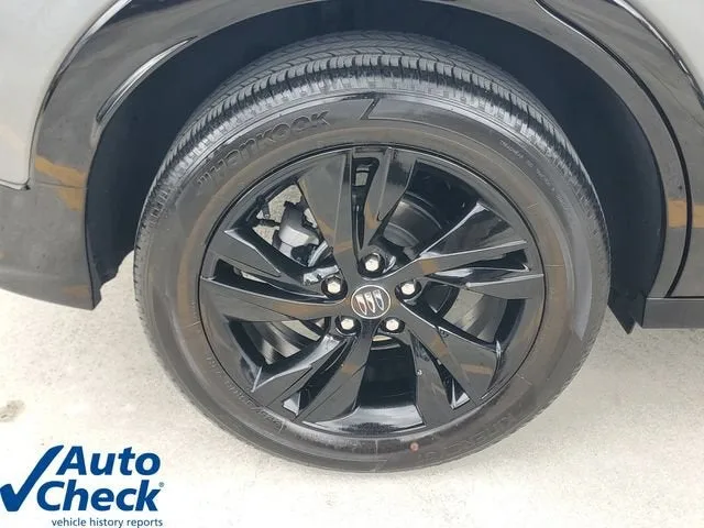 2025 Buick Encore GX Sport Touring photo 8