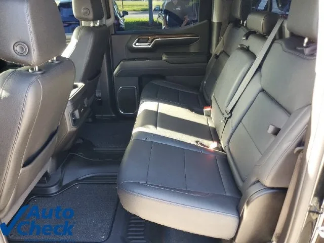 2024 Chevrolet Silverado 1500 RST photo 11