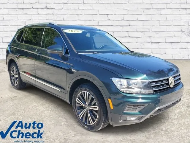 2019 Volkswagen Tiguan 2.0T SEL photo 5