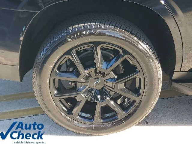2024 Chevrolet Tahoe RST photo 8