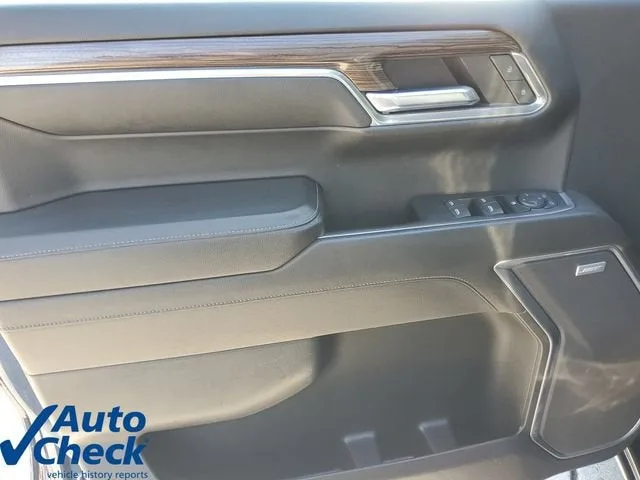 2022 Chevrolet Silverado 1500 RST photo 18