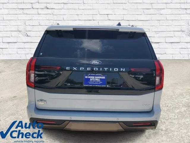 2026 Ford Expedition Max King Ranch photo 3