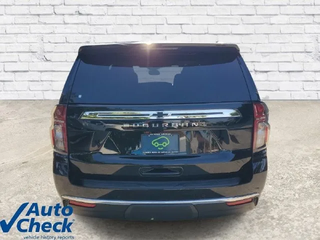 2024 Chevrolet Suburban LS photo 3