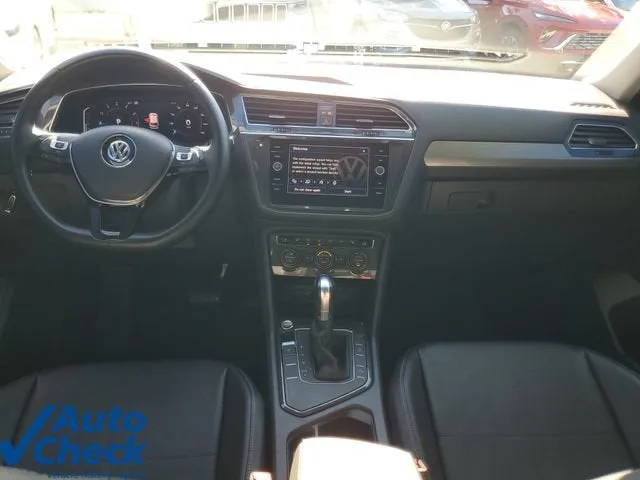 2019 Volkswagen Tiguan 2.0T SEL photo 15