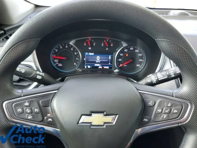 2024 Chevrolet Equinox LS photo 20