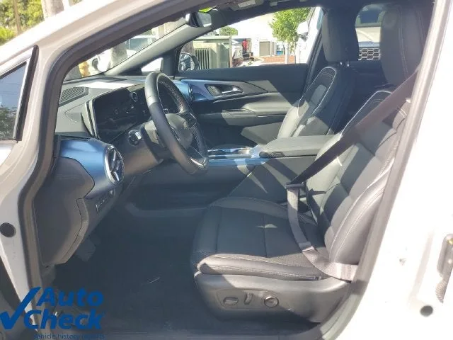 2024 Chevrolet Equinox EV 3LT photo 16