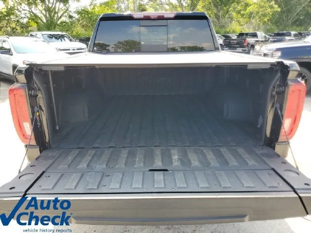 2023 GMC Sierra 1500 AT4 photo 9