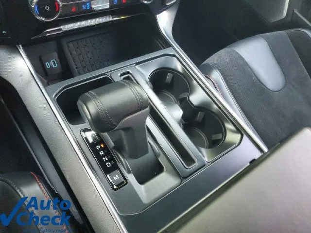 2023 Ford F-150 Raptor photo 29