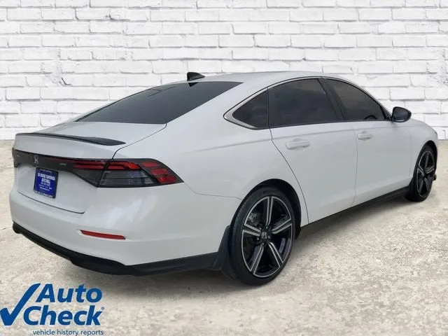 2023 Honda Accord Hybrid Sport photo 4