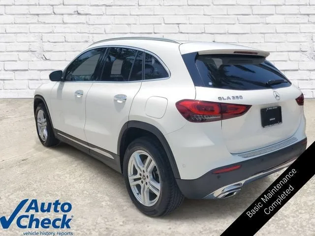 2023 Mercedes-Benz GLA GLA 250 photo 2