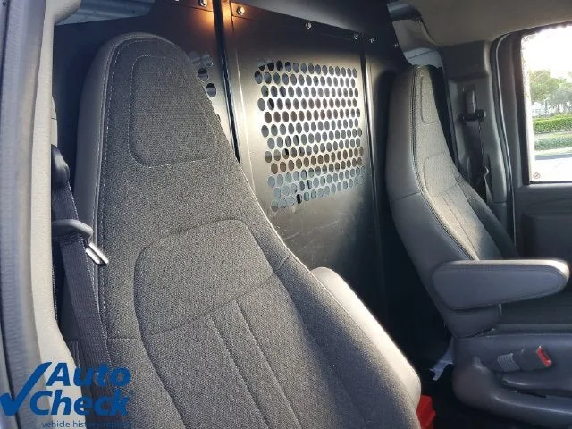 2025 Chevrolet Express Cargo WT photo 10