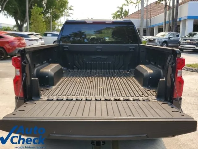 2023 Chevrolet Silverado 1500 Custom photo 10