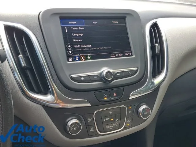 2022 Chevrolet Equinox LS photo 23