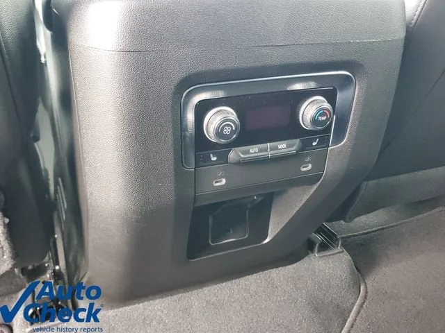 2022 Chevrolet Tahoe LT photo 17