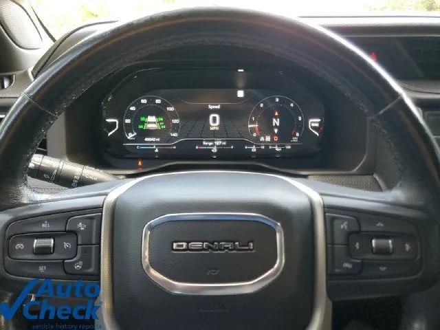 2022 GMC Yukon XL Denali photo 22