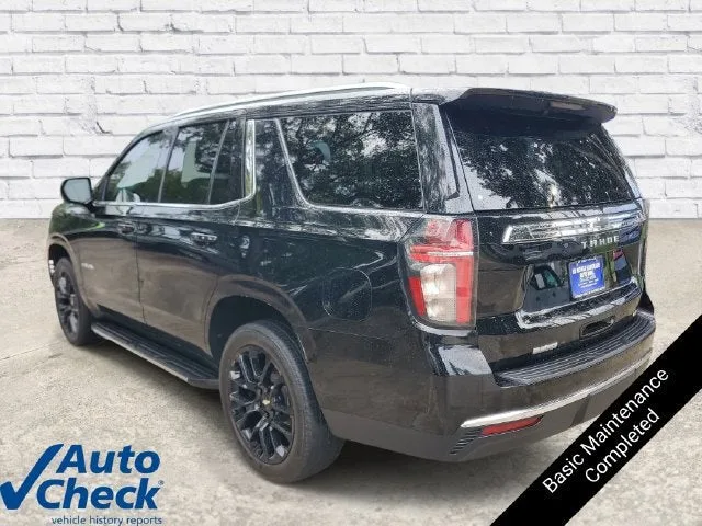 2022 Chevrolet Tahoe LT photo 2
