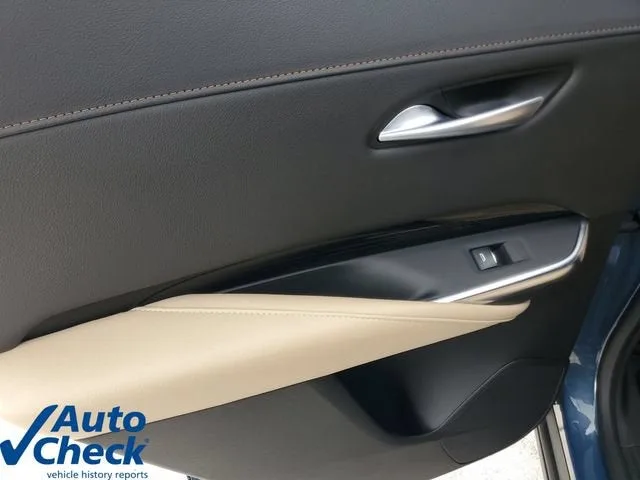 2024 Cadillac XT4 Luxury photo 14