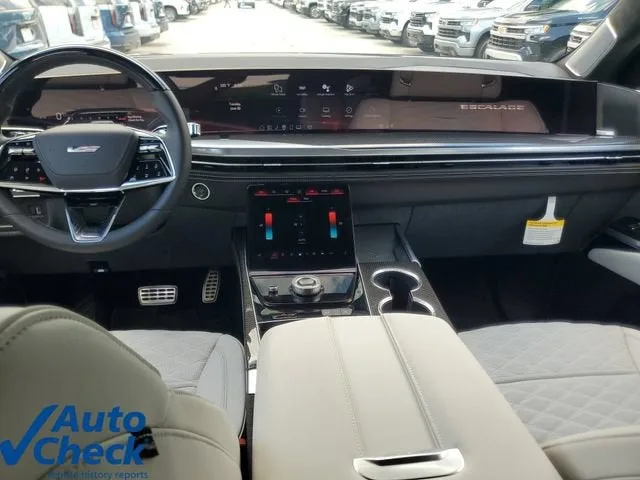 2026 Cadillac Escalade V-Series photo 17