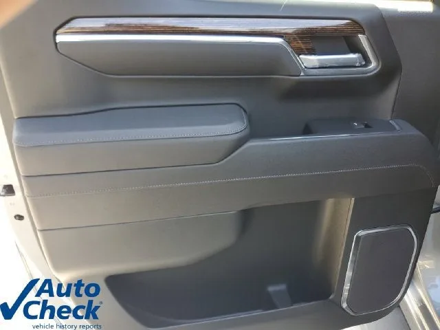 2025 GMC Sierra 1500 Elevation photo 13