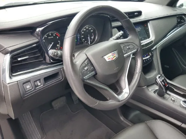 2024 Cadillac XT6 Luxury photo 20