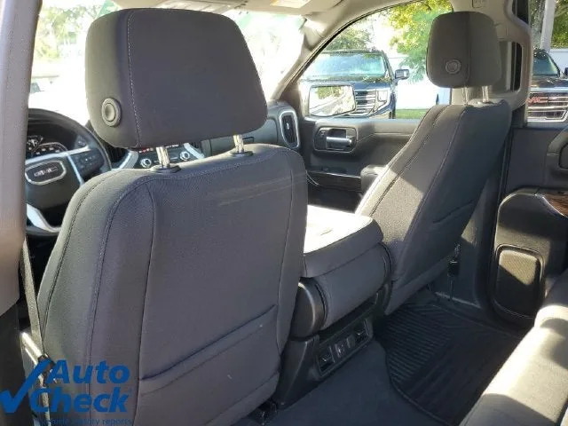 2022 GMC Sierra 1500 Limited SLE photo 10