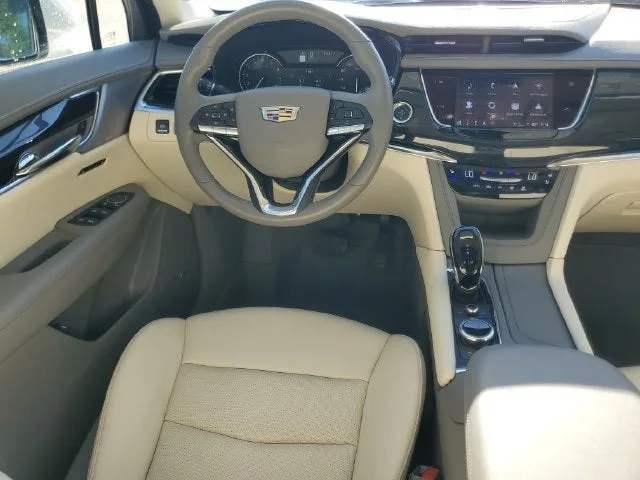 2025 Cadillac XT6 Premium Luxury photo 19
