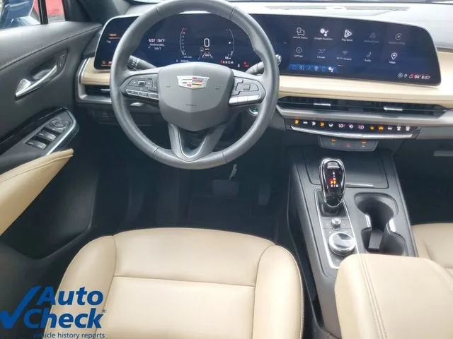 2024 Cadillac XT4 Luxury photo 17