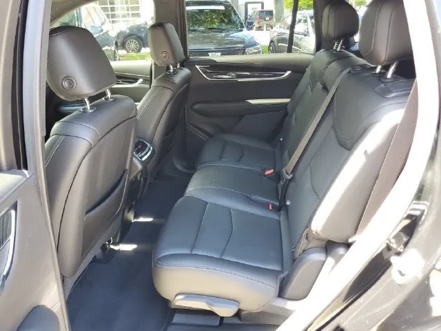 2022 Cadillac XT6 Premium Luxury photo 13