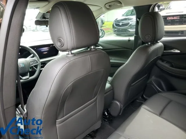 2024 Buick Encore GX Sport Touring photo 13