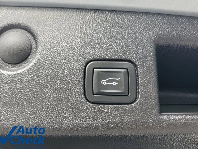 2024 Chevrolet Equinox LT photo 11