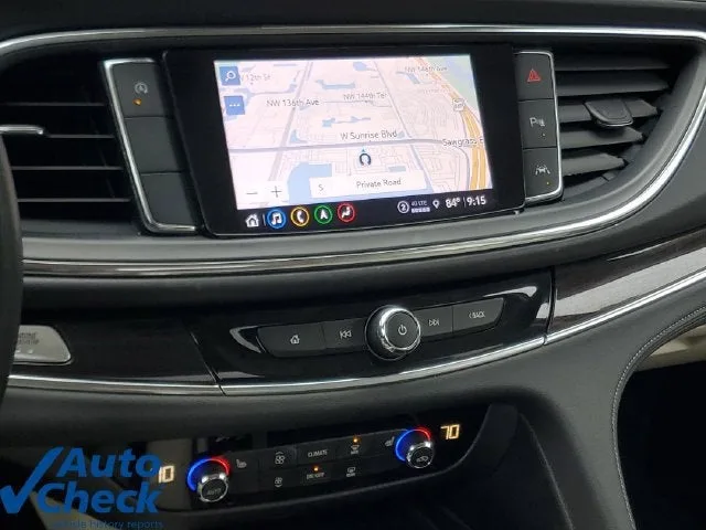 2022 Buick Enclave Essence photo 24