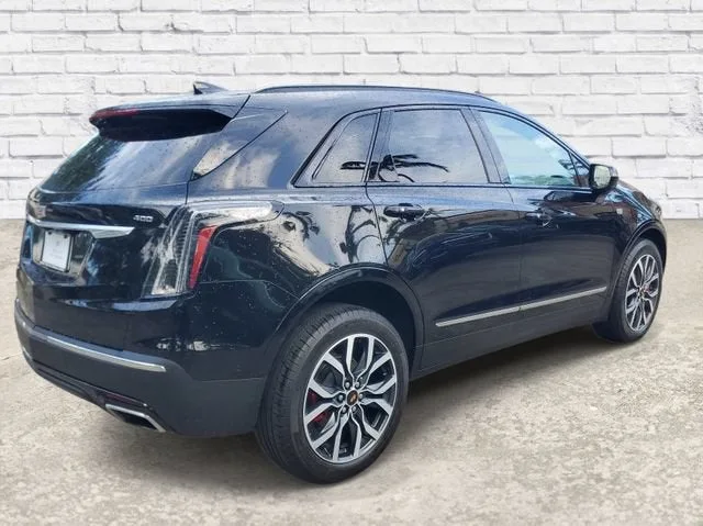 2024 Cadillac XT5 Sport photo 4