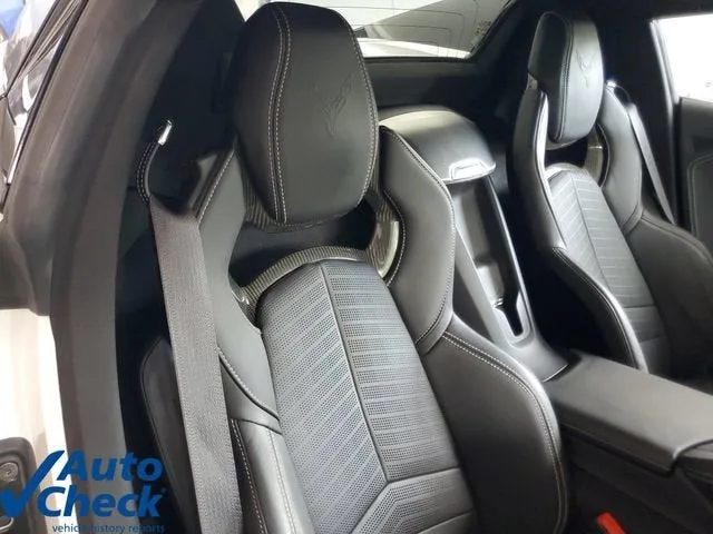 2021 Chevrolet Corvette Stingray 2LT photo 10