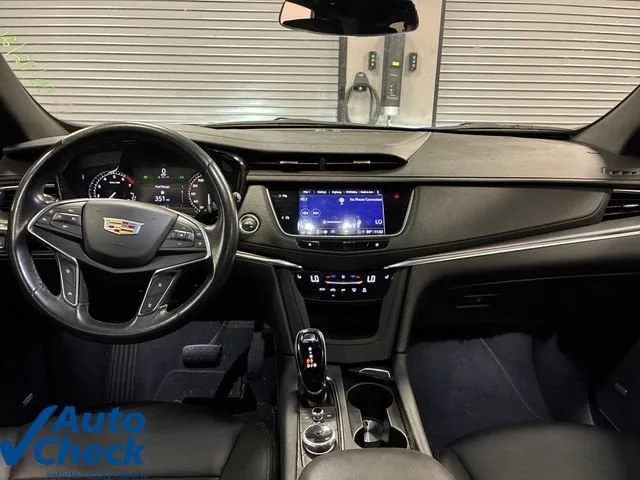 2023 Cadillac XT5 Luxury photo 13