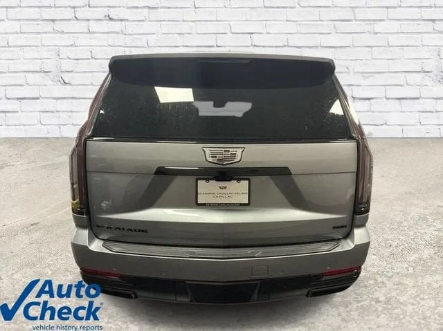 2025 Cadillac Escalade ESV Sport Platinum photo 4