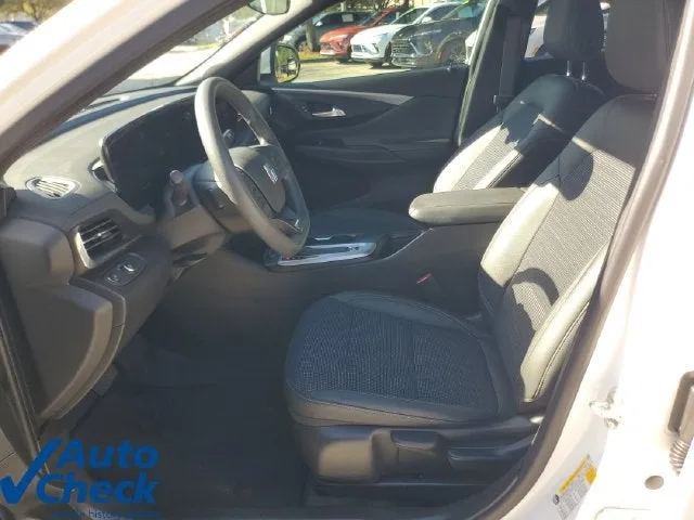 2025 Buick Envista Preferred photo 15