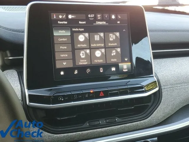 2025 Jeep Compass Latitude 4x4 photo 23