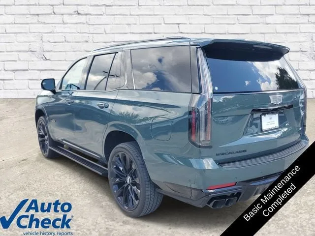 2026 Cadillac Escalade V-Series photo 2